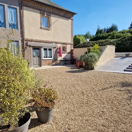 La Cour Apartment